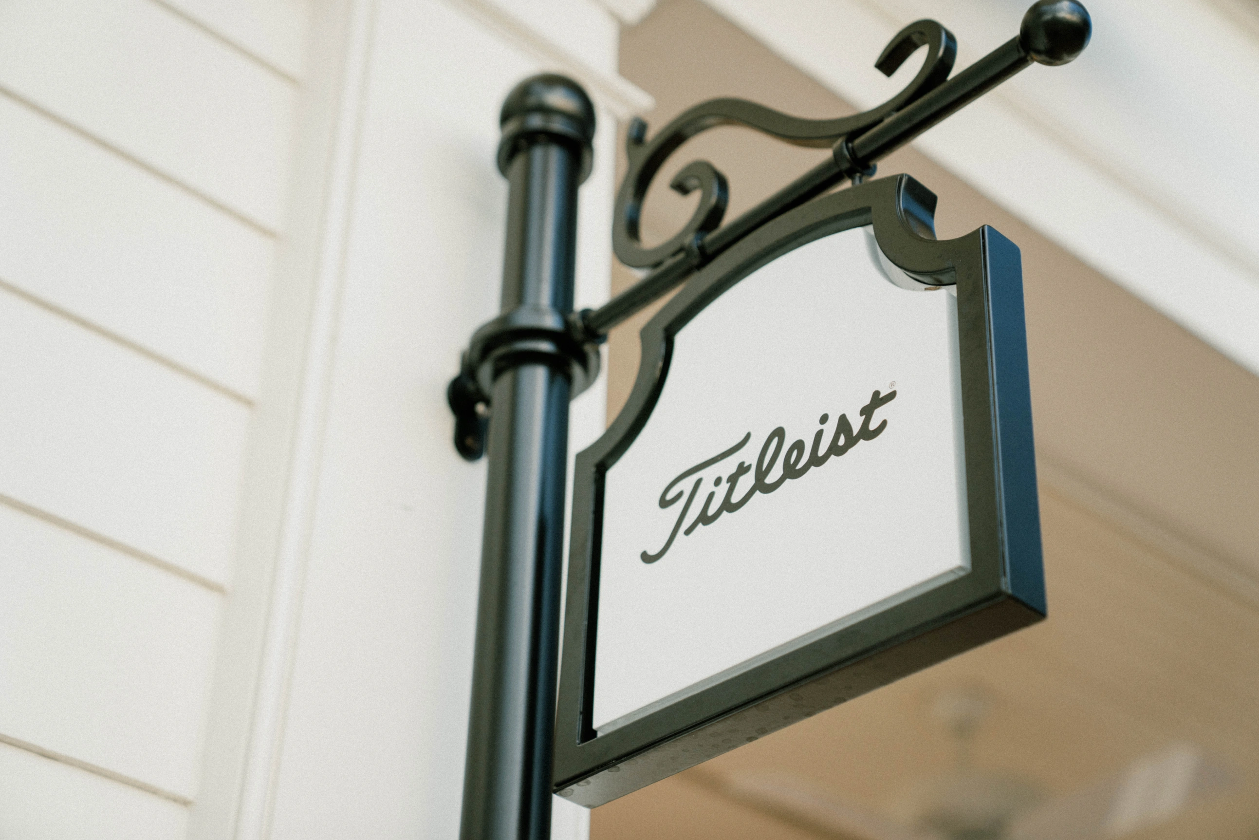 titleist-shop-sign