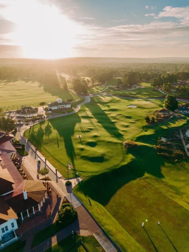 A crisp fall morning around the clubhouse
